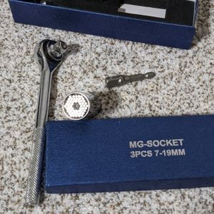 Socket Set